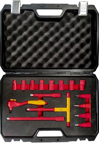 Insulated sockets set