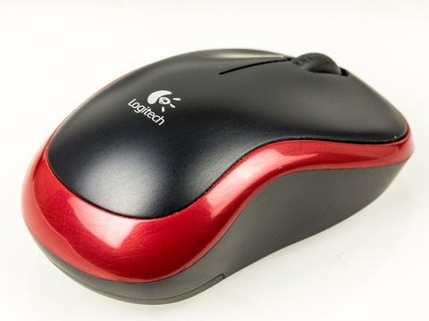 Logitech M185 Wireless Mouse