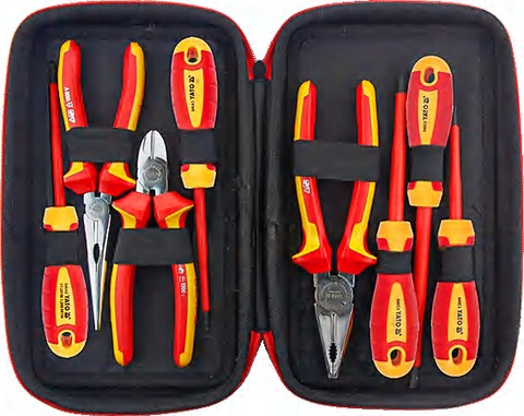 Insulated plier set