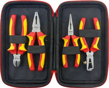Insulated plier set