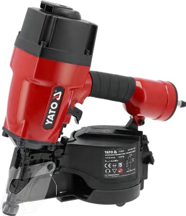 Pneumatic nailer