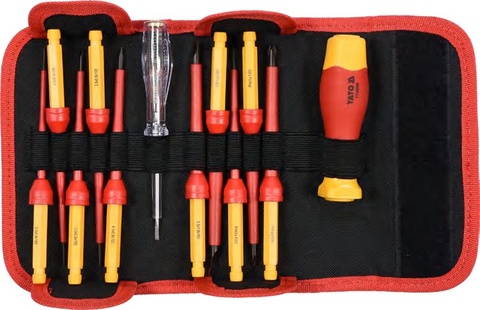 Voltage tester